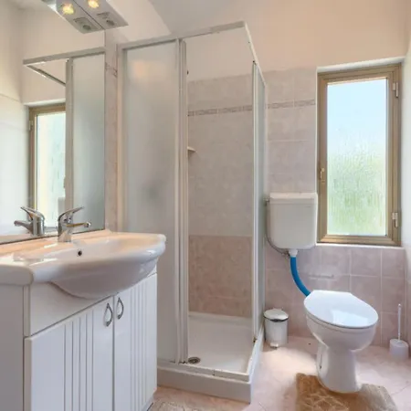아파트 Pied-a-terre-3 By Interhome 우마그