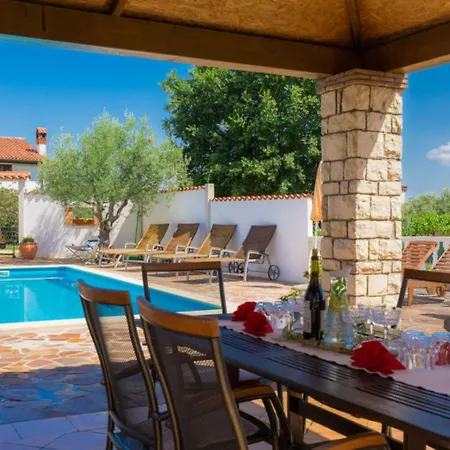 شقة Pied-a-terre-3 By Interhome